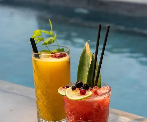 Aparthotel Sea Rock & Sky Private