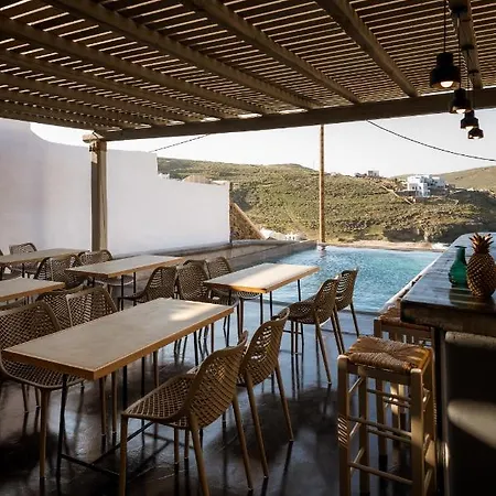 Sea Rock & Sky Private Merchia Beach