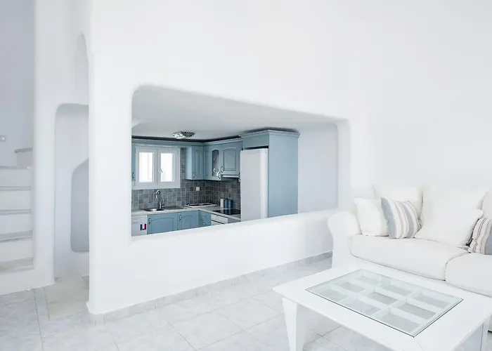 Sea Rock And Sky Private 3* Merchia Beach