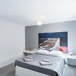 Lägenhetshotell Sea Rock And Sky Private 3*
