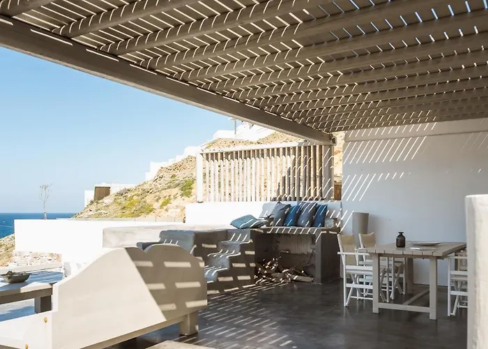 Sea Rock & Sky Private Merchia Beach