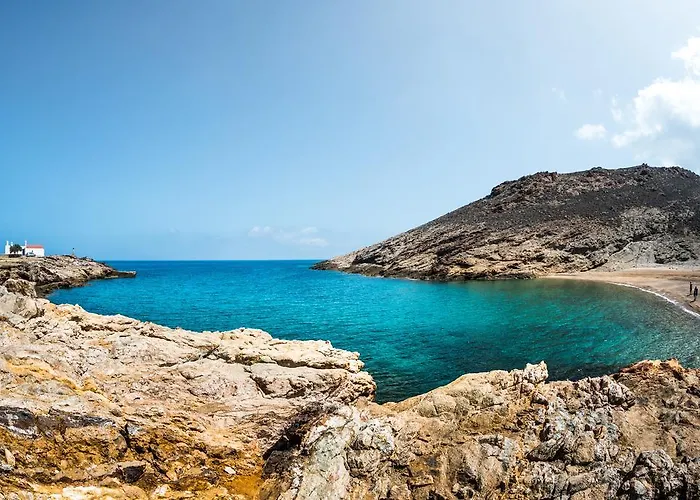 Sea Rock & Sky Private Aparthotel 3*