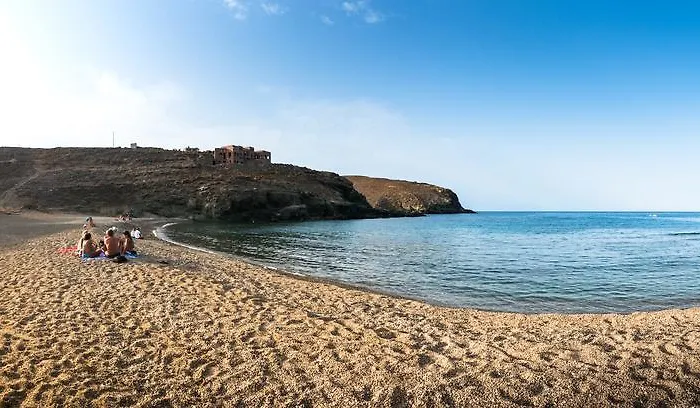 Sea Rock & Sky Private Aparthotel 3*