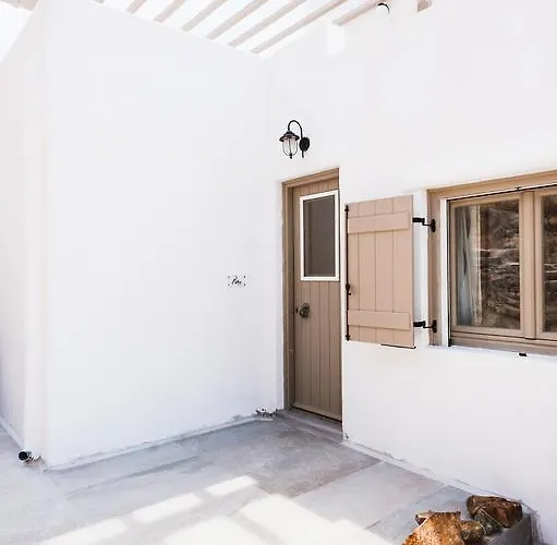 Sea Rock & Sky Private Aparthotel 3*